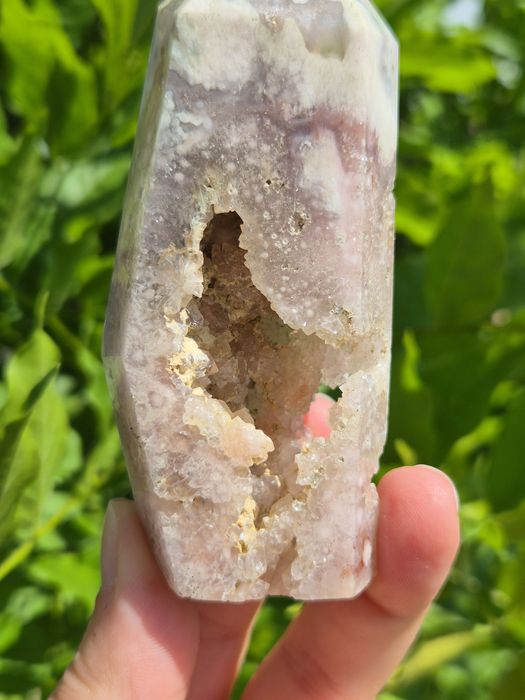 Agat kwiatowy wieża obelisk geoda