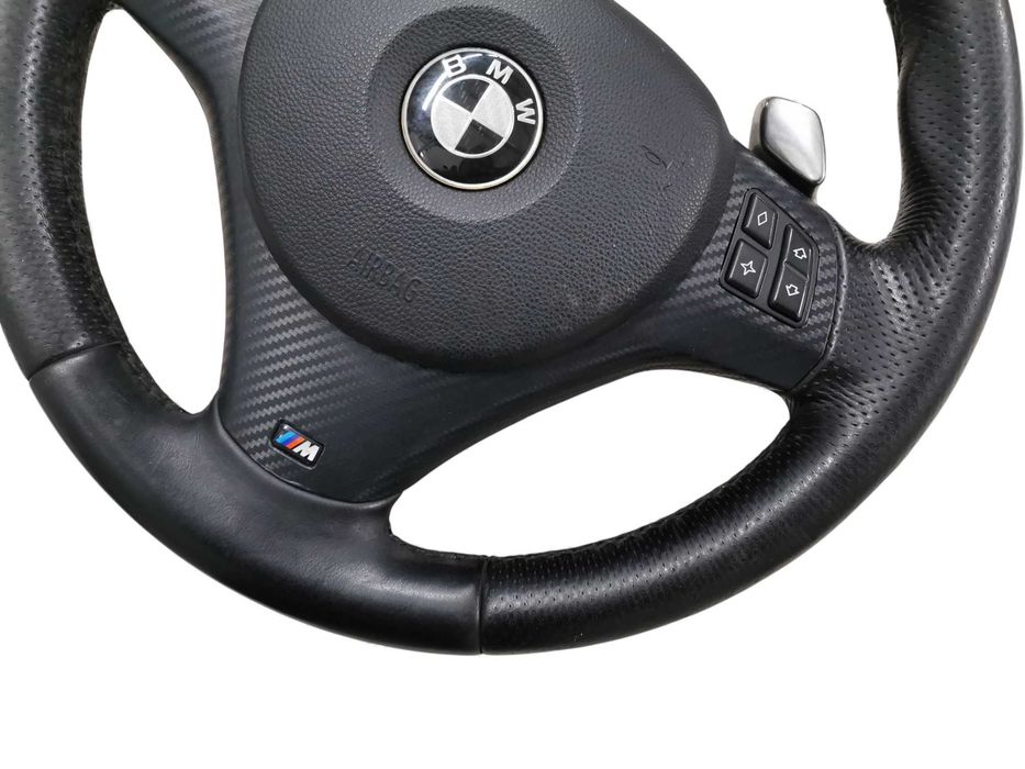 Kierownica mpakiet lopatki multi bmw e90 e91 e92 e93 e81 e87 e82 e88