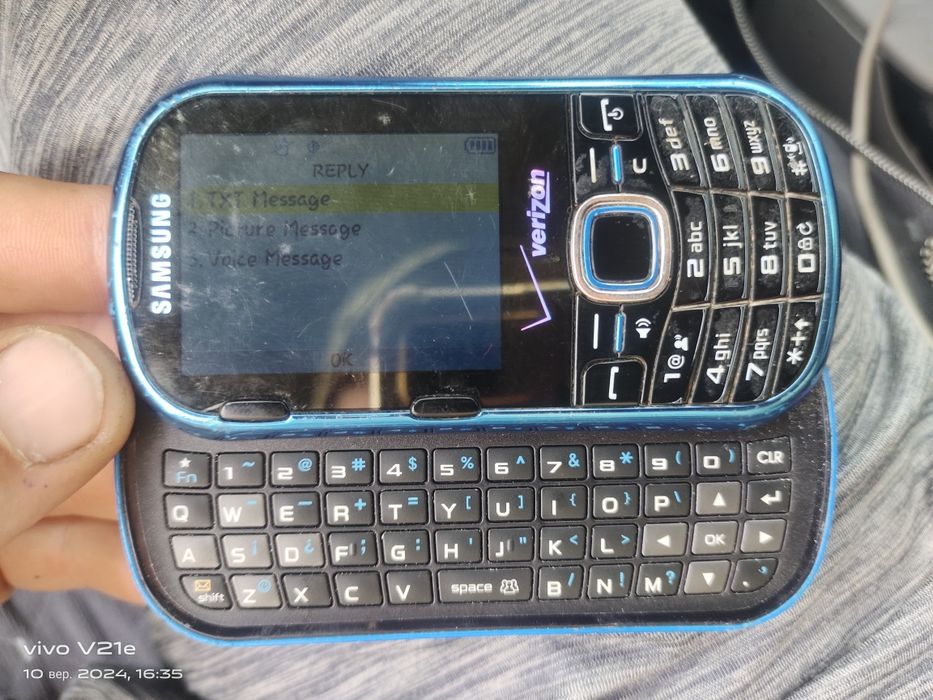 Samsung intensity 2 CDMA телефон