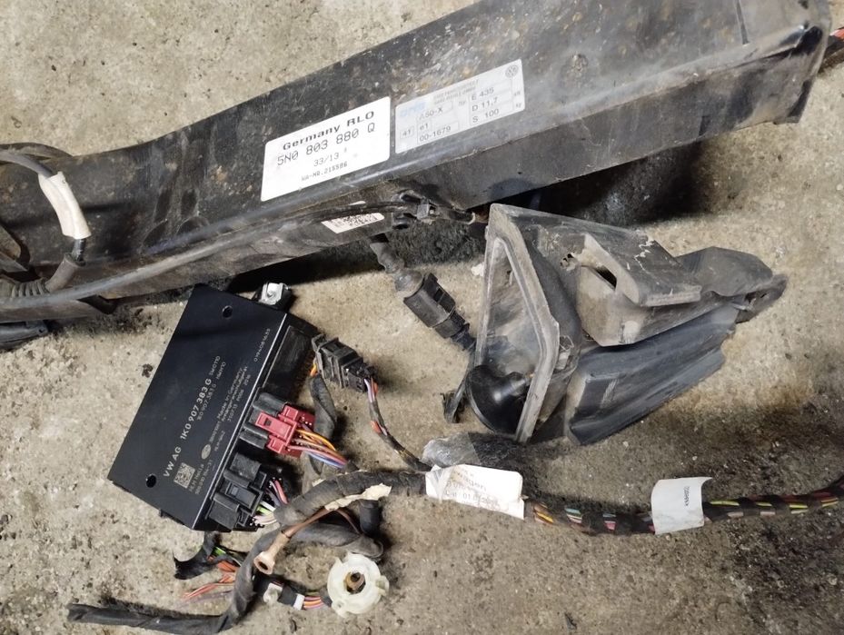 Hak holowniczy chowany Tiguan 5N lift wiązka moduł