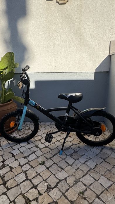 Bicicleta criança decathlon roda 16 c/capacete