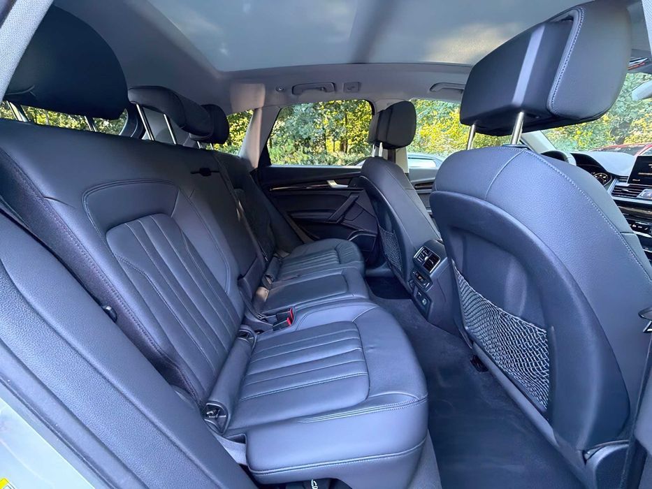 Audi Q5      2020