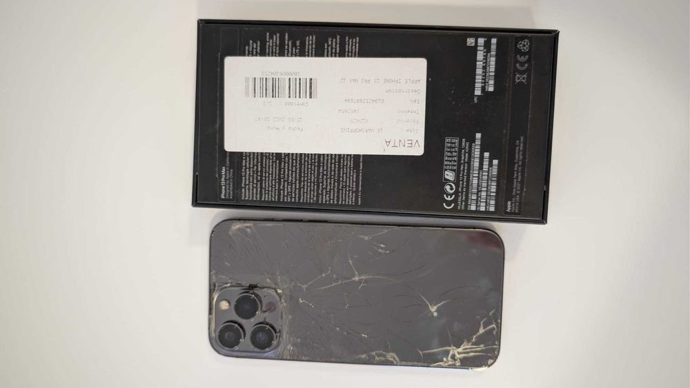iPhone 13 Pro Max 128GB - funcional mas c/ Vidro Traseiro Partido