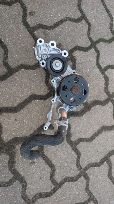 Chrysler Pacifica 2021 Pompa wody