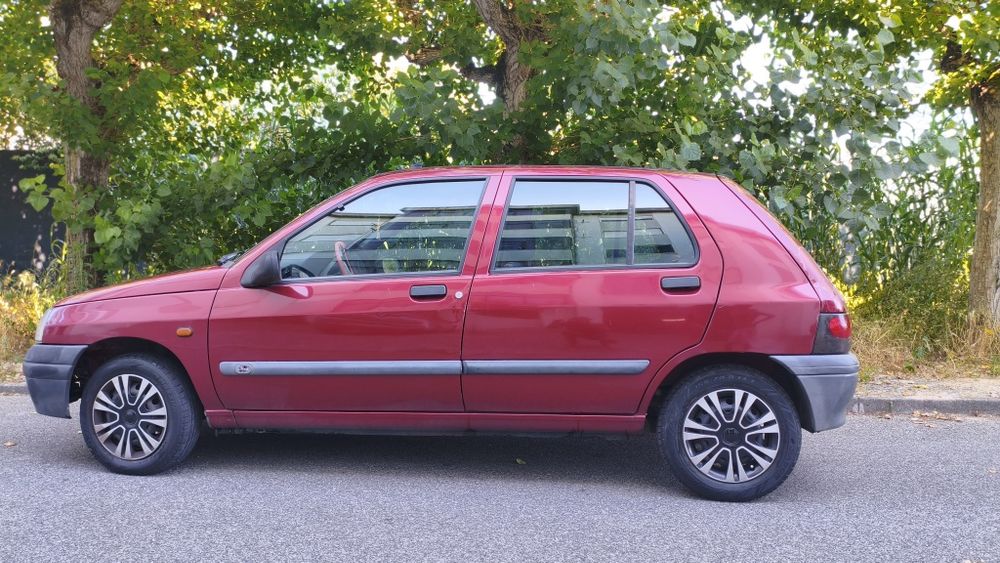 Renault Clio 1996