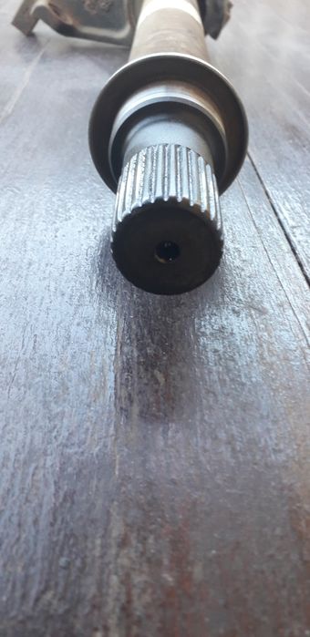 Промежуточний Вал, Привод промежуточный SANTA FE 495602W300