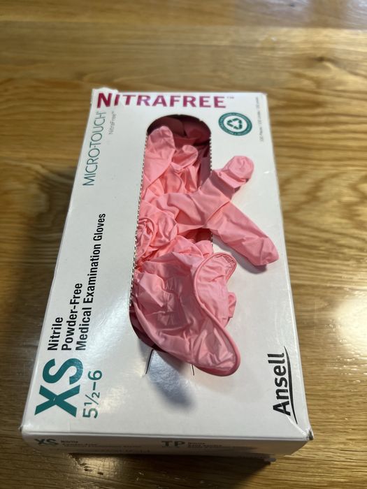 Rękawiczki jednorazowe różowe XS nowe
