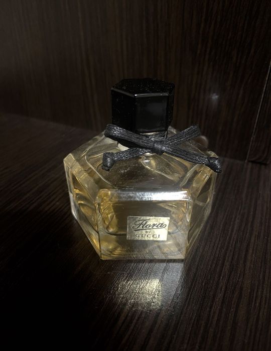 Туалетна вода Gucci Flora