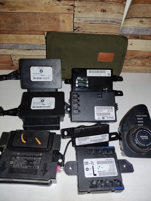 Подушки безопасности оригинал Jeep Cherokee Compass ll Renegade USA