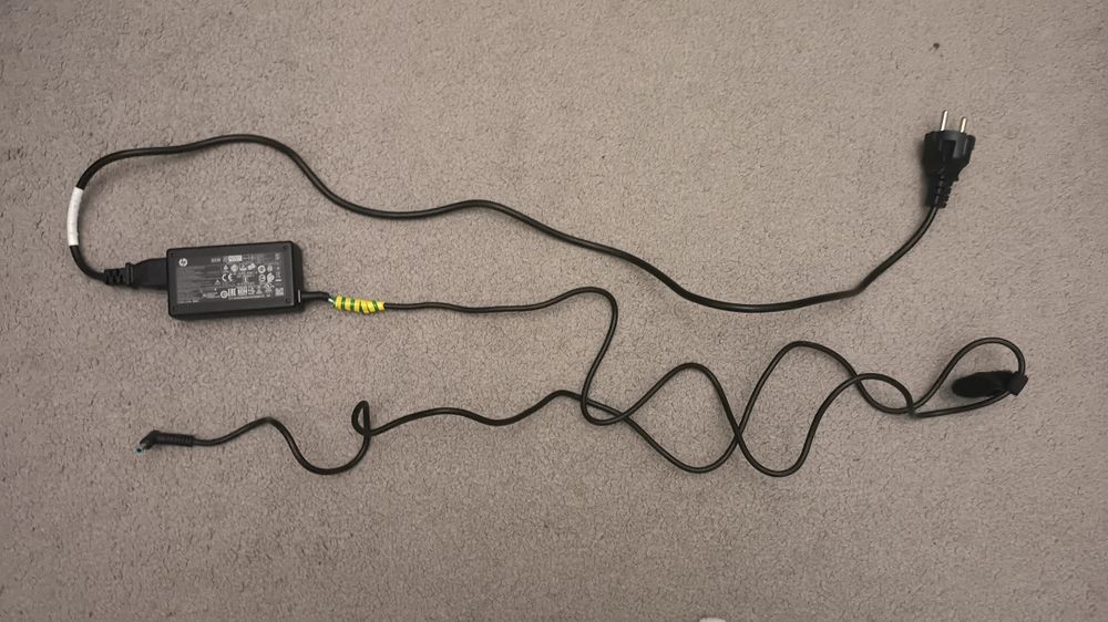 Ноутбук HP i3-8130U / MX130 / 8GB RAM / 256GB SSD