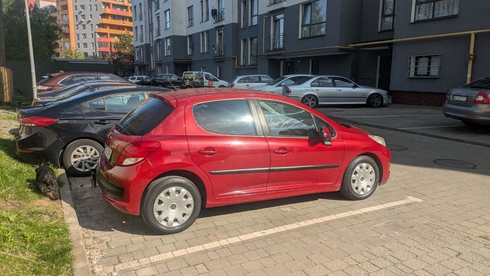 Продам Peugeot 207