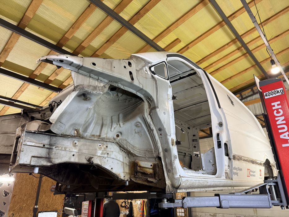 Кузов Vito W639 Mercedes Мерседес Віто