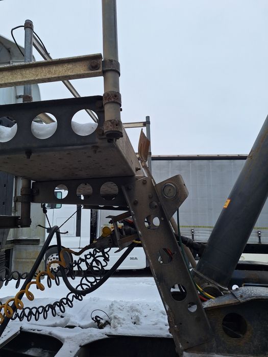 Причіп,шмітц,2009р.в