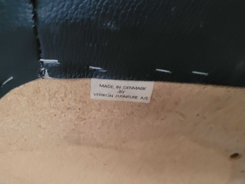 podnóżek czarny 50x43 wys. 40 duński denmark