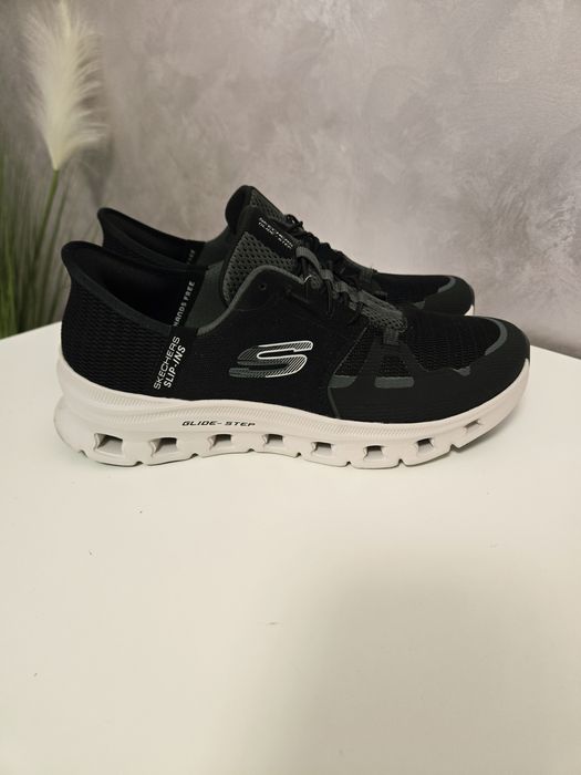Кросівки Skechers.Розмір 39