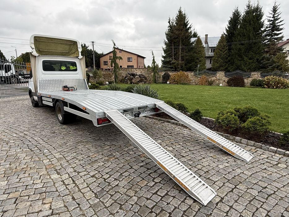 Zabudowa laweta pomoc drogowa mercedes sprinter iveco fiat master vw