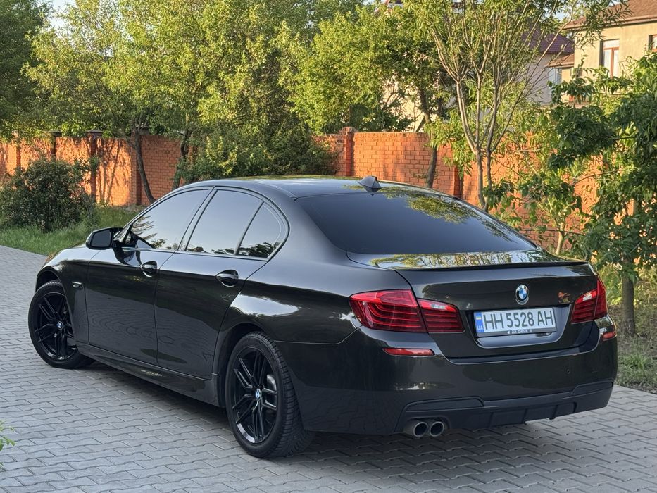 Продам автомобиль BMW F10