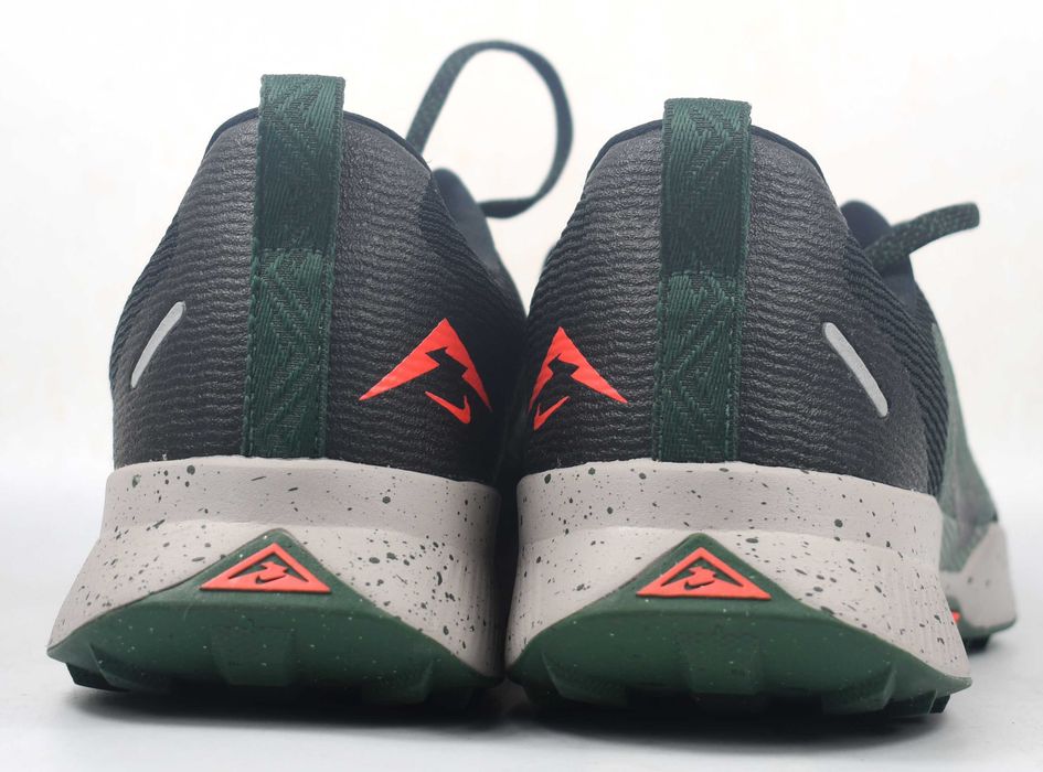Buty męskie Nike Juniper Trail 3 FQ0904 roz. 42