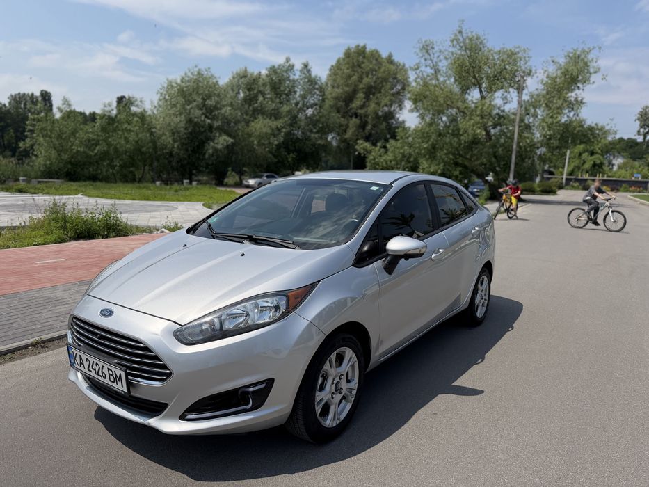 Ford Fiesta На автоматі 1.6 Газ/бенз