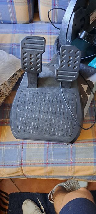 Thrustmaster T80 Ferrari 488 GTB Edition64751000436355121