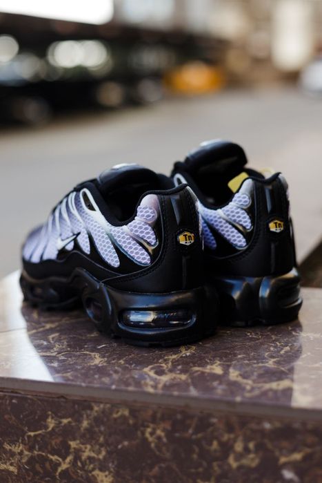 Кросівки Кроссовки Nike Air Max TN Black White Чёрный Белый Чорний Білий Кросовки демісезон
