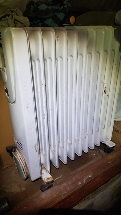 Продам масляный обогреватель