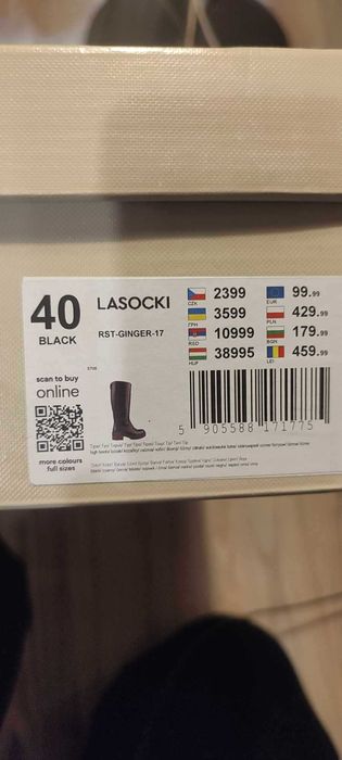 Czarne nowe kozaki damskie LASOCKI