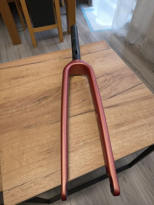 Nowy widelec Gravel Scott Speedster