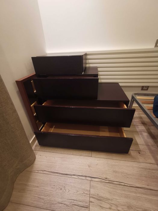 Cama casal +cómodas por modulos