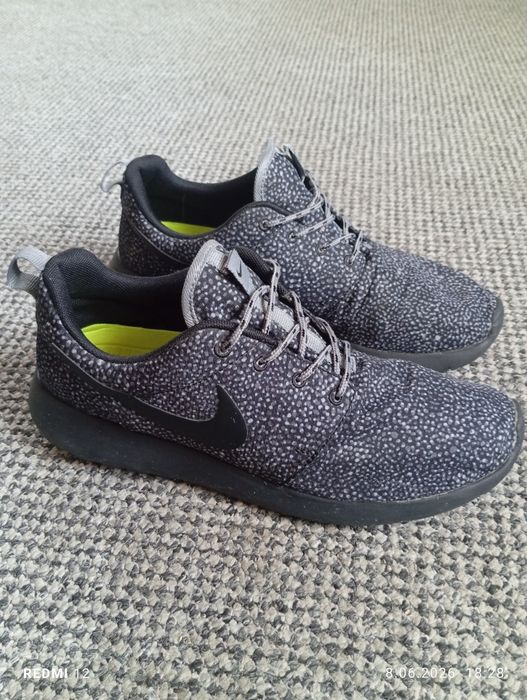 Buty damskie sportowe do biegania Nike Roshe One r. 40