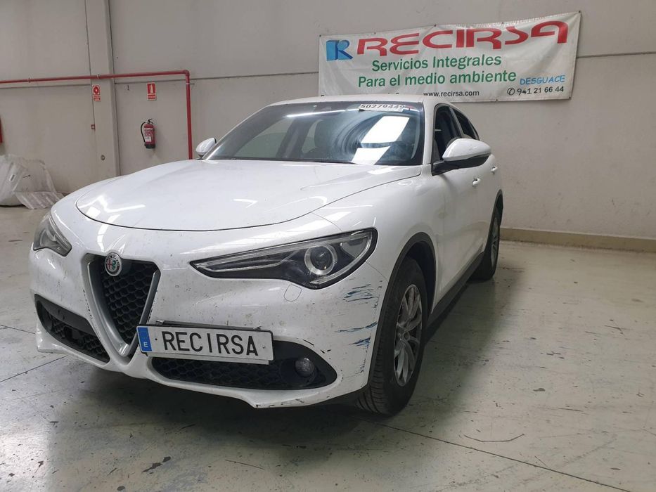 Câmera De Visualização Frontal Alfa Romeo Stelvio 630
