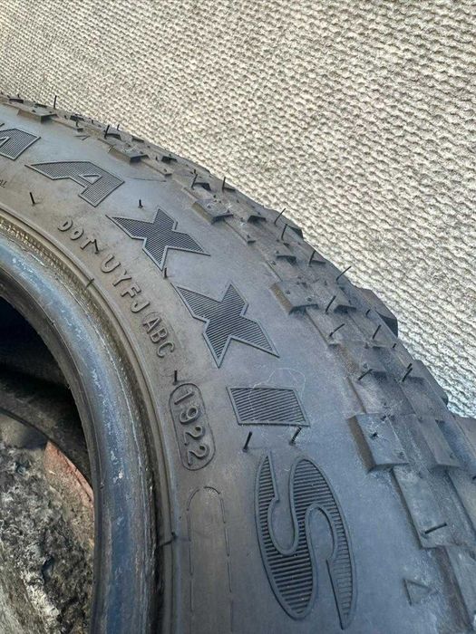 Maxxis trepador 205/70 R15C всесезонні шини