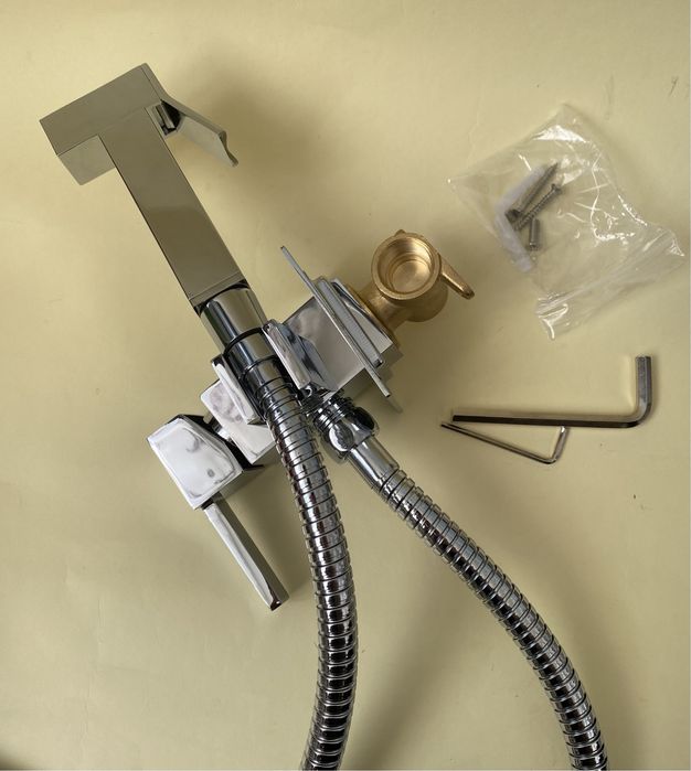 Смеситель для гигиенического душа