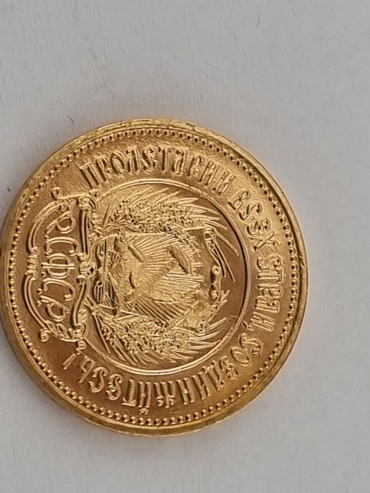 Золотая монета червонец сеятель ссср