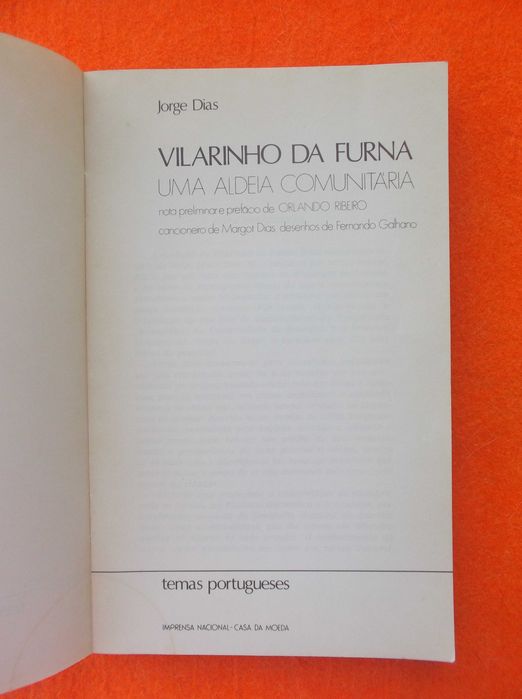 Vilarinho da Furna - Uma aldeia comunitária  -  Jorge Dias