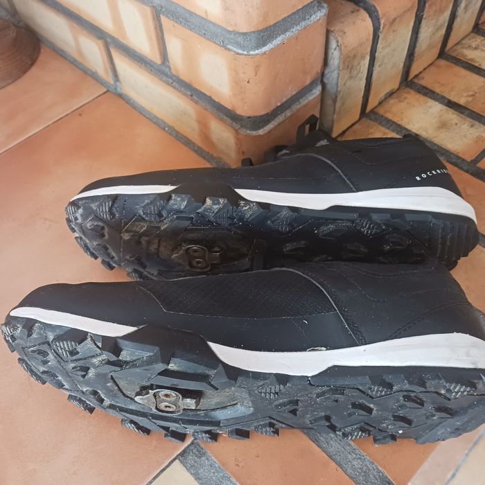 Sapatos 42 de btt st 100 rockrider decathlon