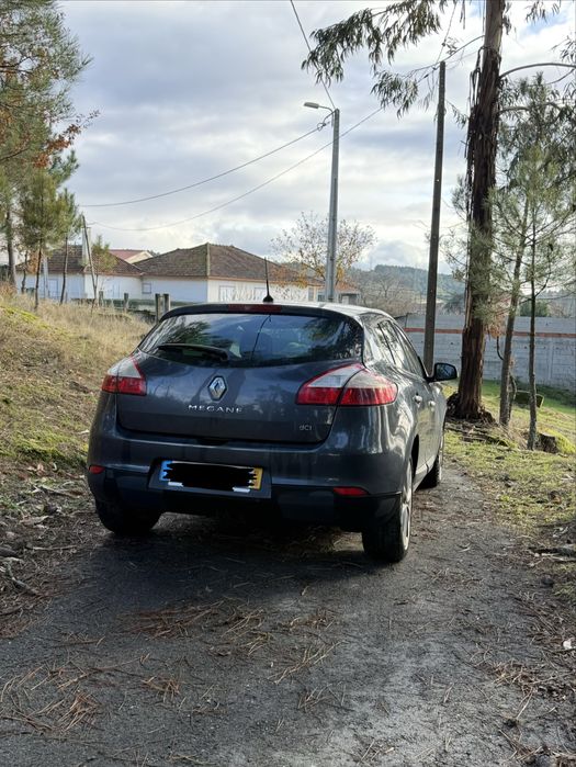 Megane 3 2011  110cv