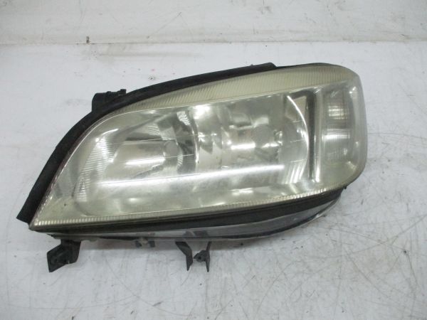 Ótica / farol esquerda OPEL Zafira A (F75_)