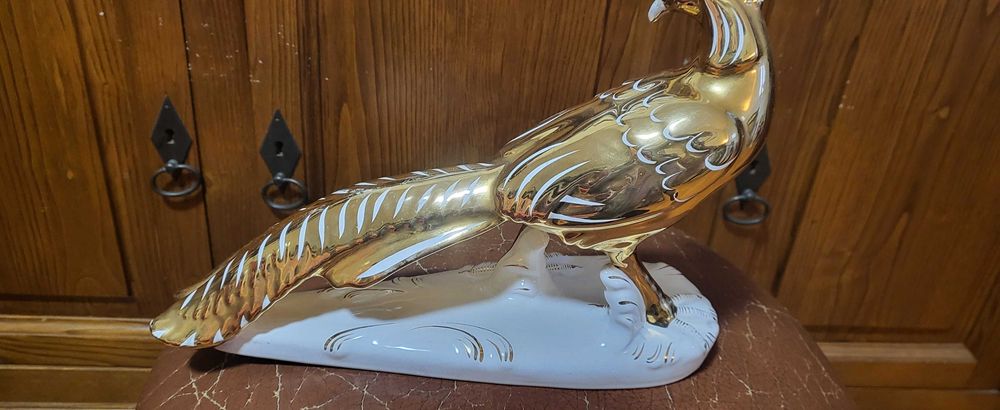 Pavão Estatuária  Portuguesa