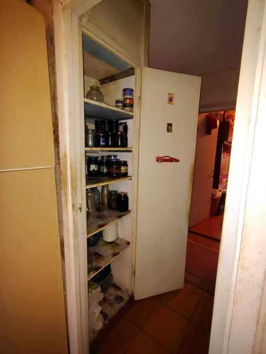 2 кімн кв-ра 6/9 Мариупольська ( Ростовська) Вільна Терміново