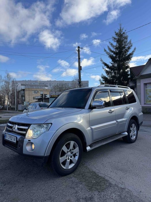 Продам митсубиси педжеро