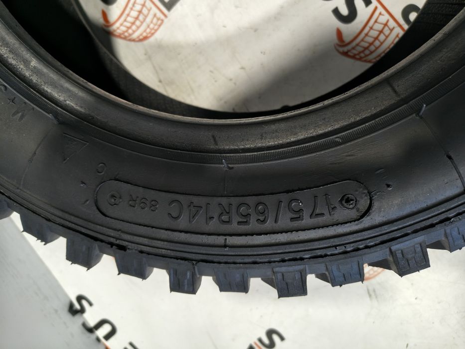2 pneus novos  Fedima 175-65R14C - Oferta dos portes