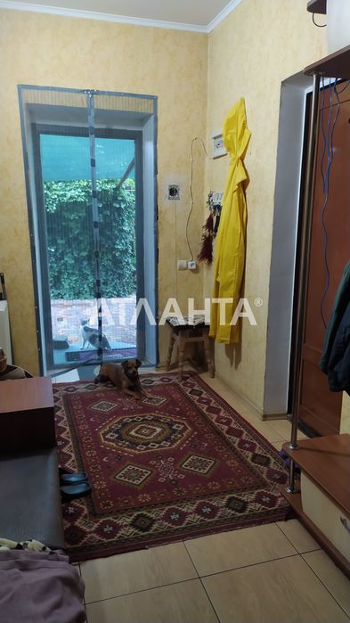 Продам 2 дома на одном участке в центре Ленпосёлка, 10 соток земли