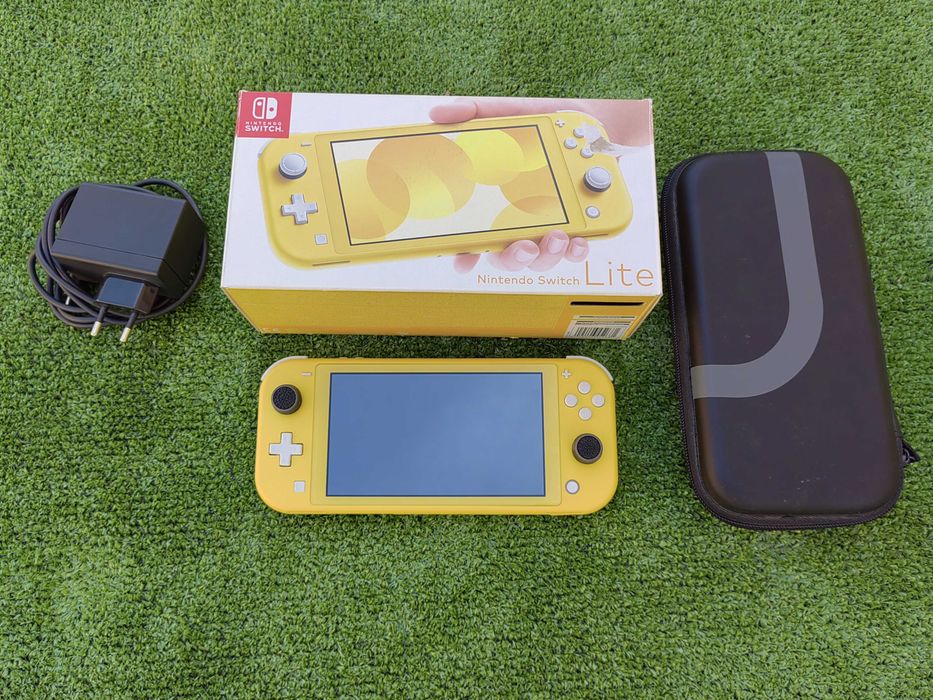 Nintendo Switch Lite Completa + 128GB