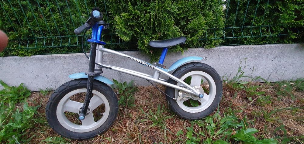 Rowerek biegowy Bulls Trainer