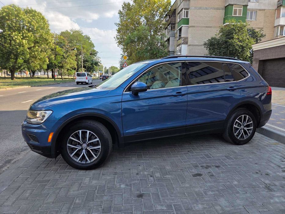 Продам Volkswagen Tiguan 2019р. 2л бензин!!!