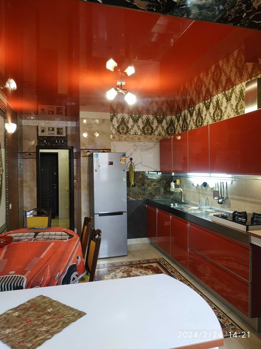 Свободна  Одесса посут 1 комнатная 51 м поселок Котовского Суворовский