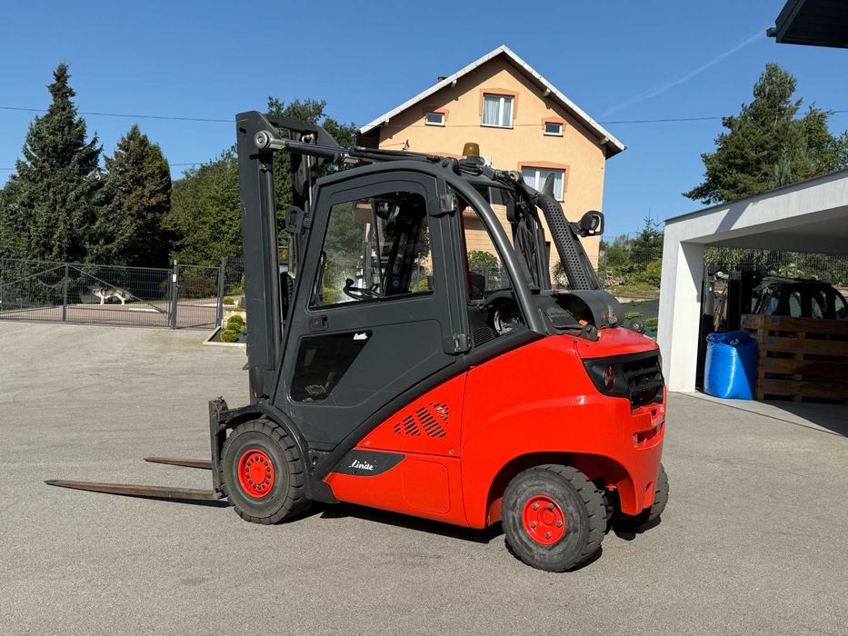 Wózek widłowy Linde H30T-02 EVO 3.0T / LPG / 2015 / Wolny Skok / Przesuw boczny / FV VAT