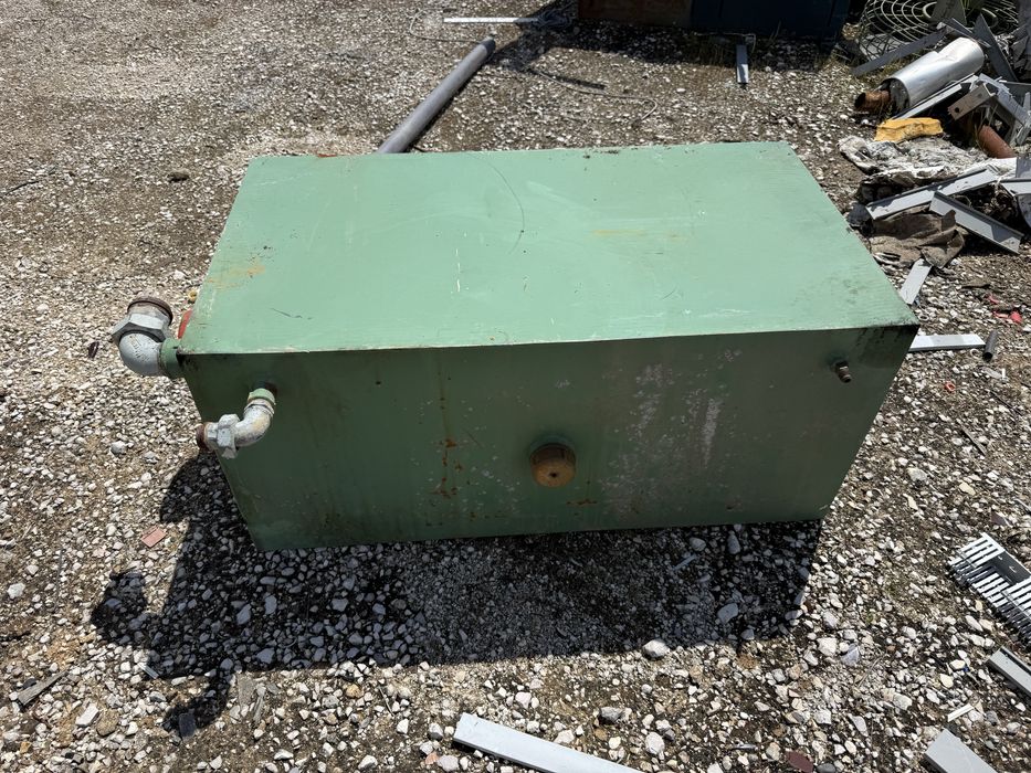 Deposito de combustivel 200l