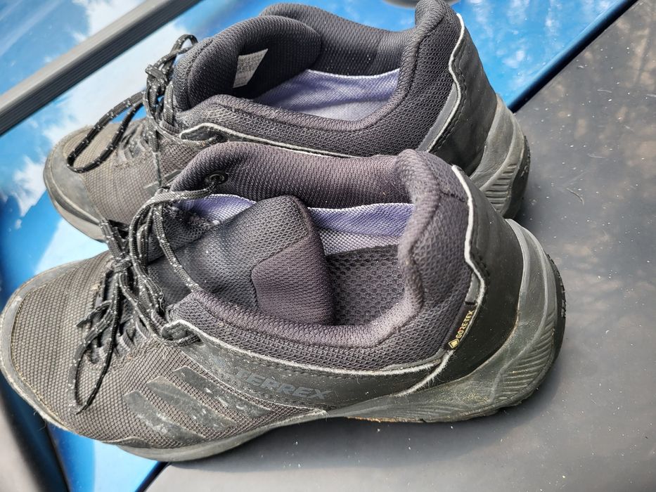 Adidas teoretycznie 44.5